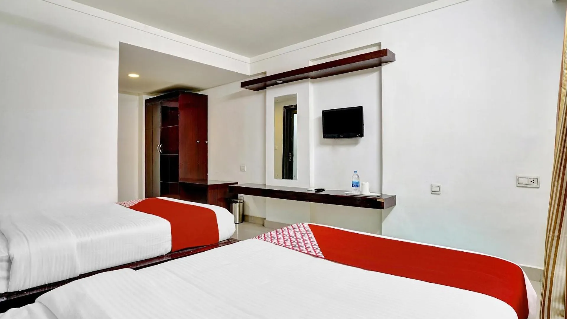 Hotel O Aec Residency Mararikulam
