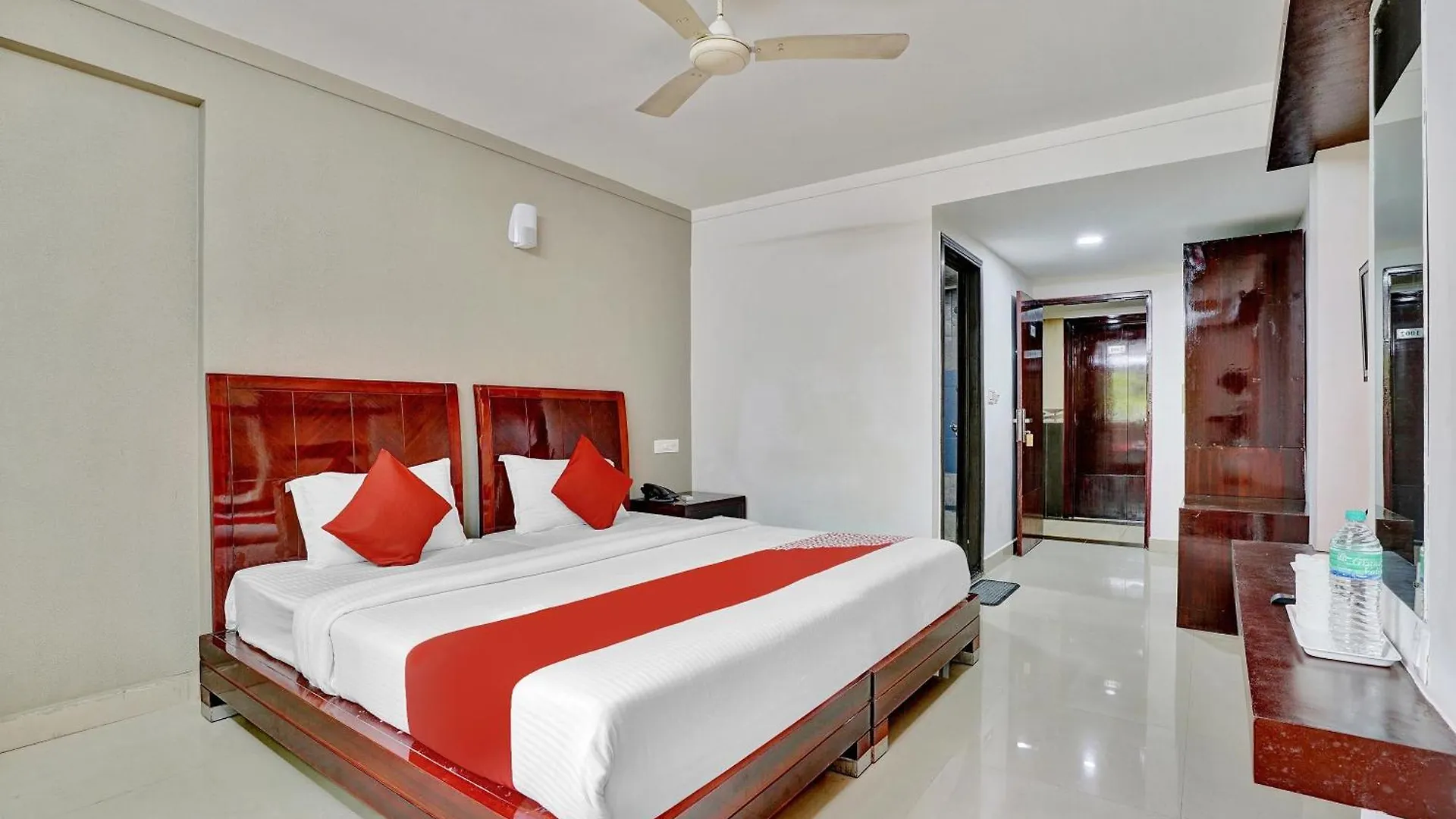 Hotel O Aec Residency Mararikulam